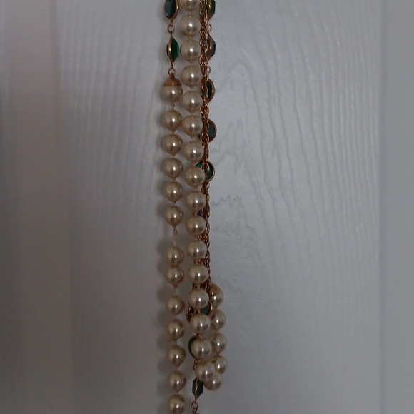 Vintage multi strand pearl and glass necklace. - Picture 6 of 7